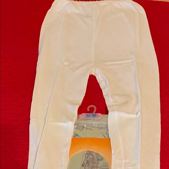 English Marks & Spencer Thermal legging for Girls Age 11 to 12 or 152 cm tall - Picture 3 of 4